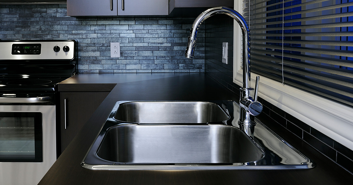 ultimo caso aziendale circa USI COMUNI PER ACCIAIO INOSSIDABILE