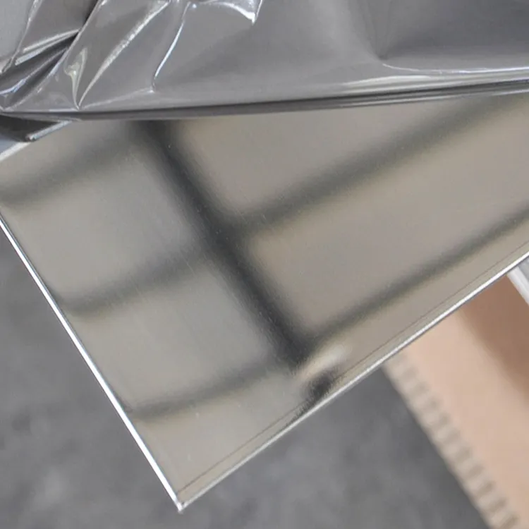 ultimo caso aziendale circa Fornitura di lamiere di acciaio inossidabile per applicazioni industriali e edili in Arabia Saudita